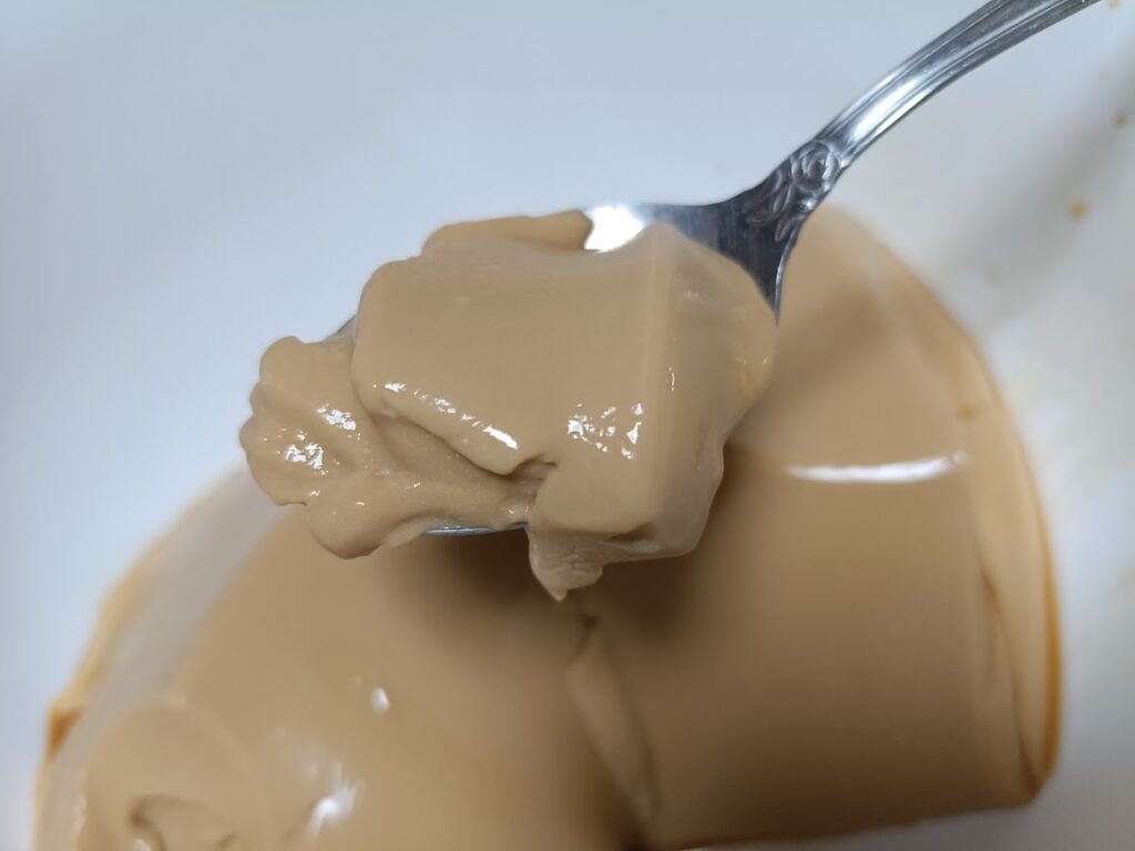 業務スーパー とろけるキャラメルプリン 実食1