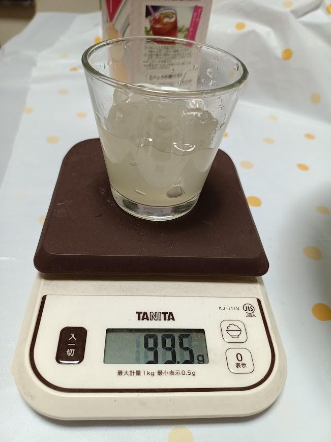 業務スーパー 白桃ゼリー TANITAスケール 約100g計量