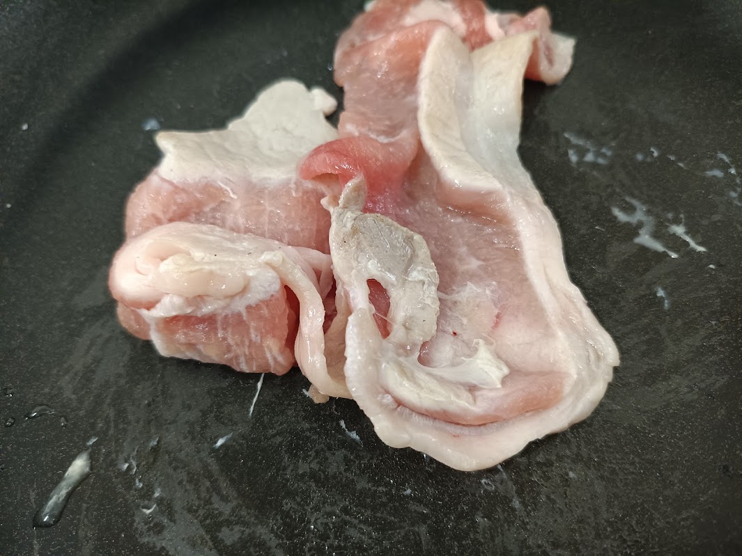 豚肉 薄切り 冷麺 トッピング