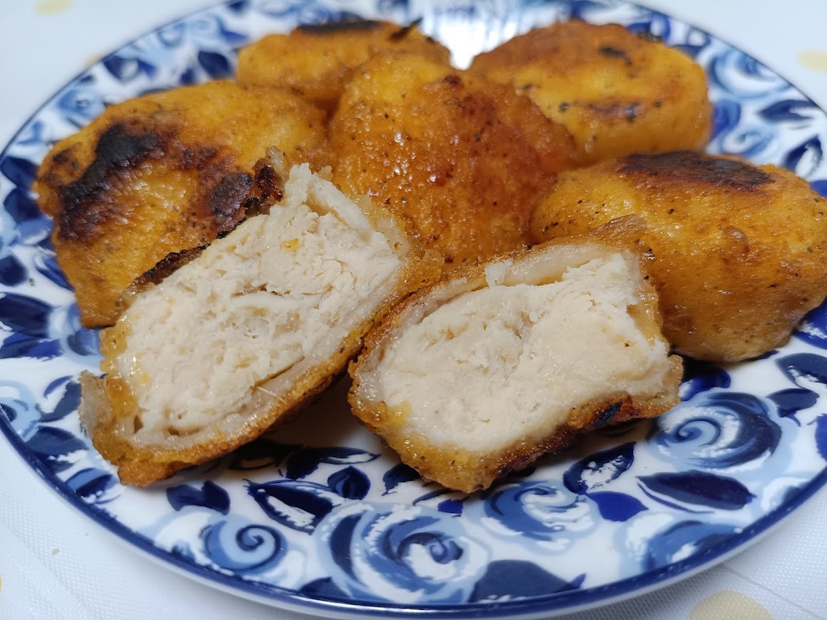 スパイシーミニフライドチキン 断面 カリカリ ジューシー