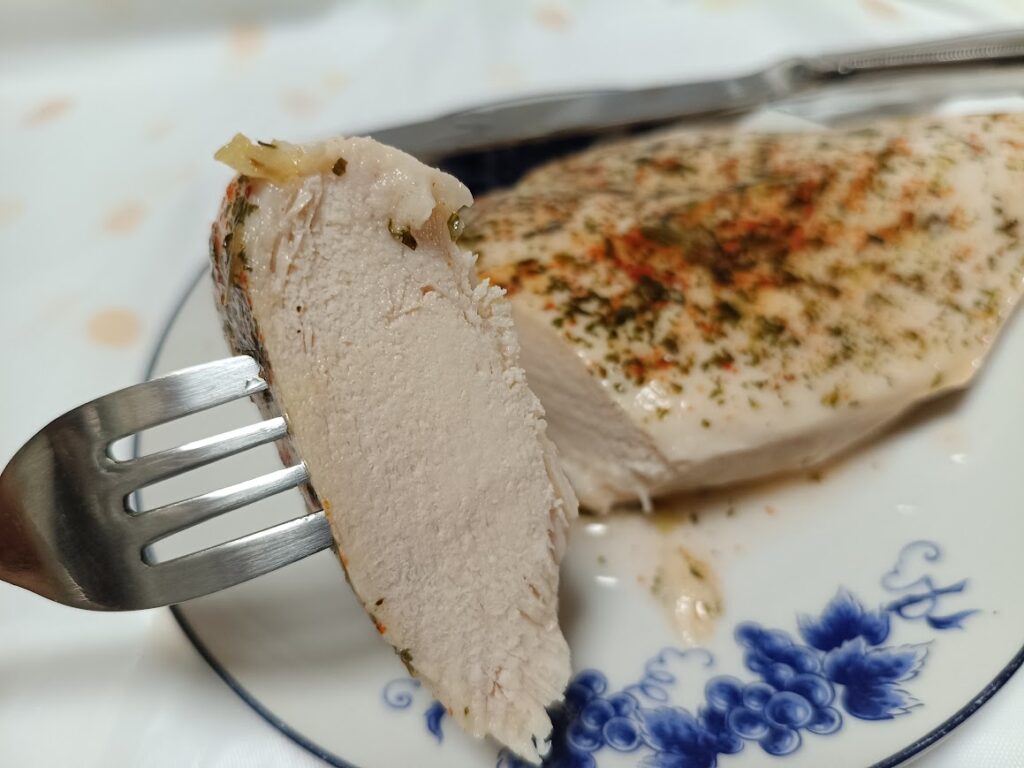 蒸し鶏ハーブ、食レポ