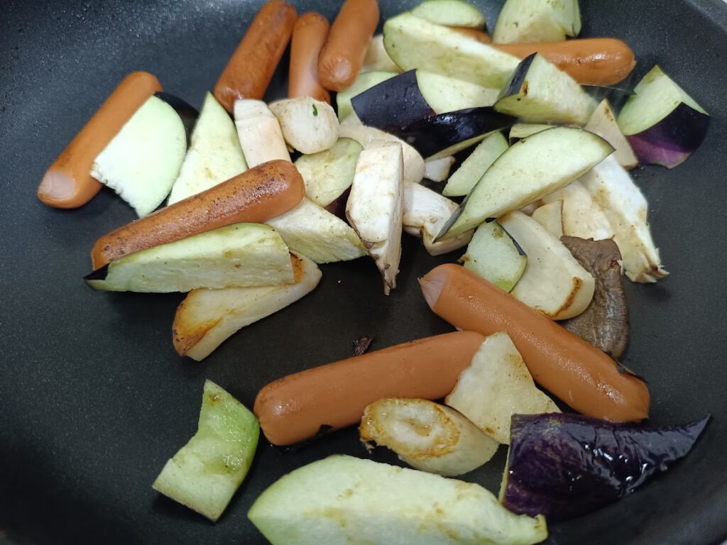 調理したスーパーウインナーの実食写真