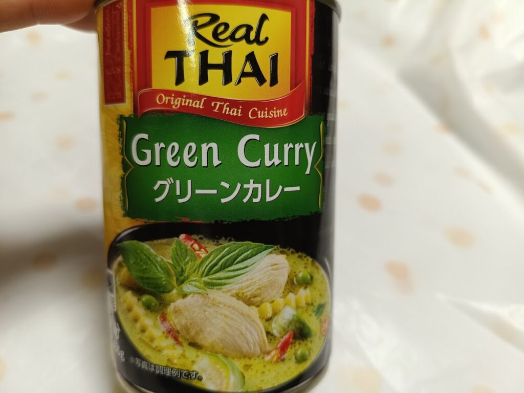 業務スーパーのグリーンカレー缶詰のパッケージ