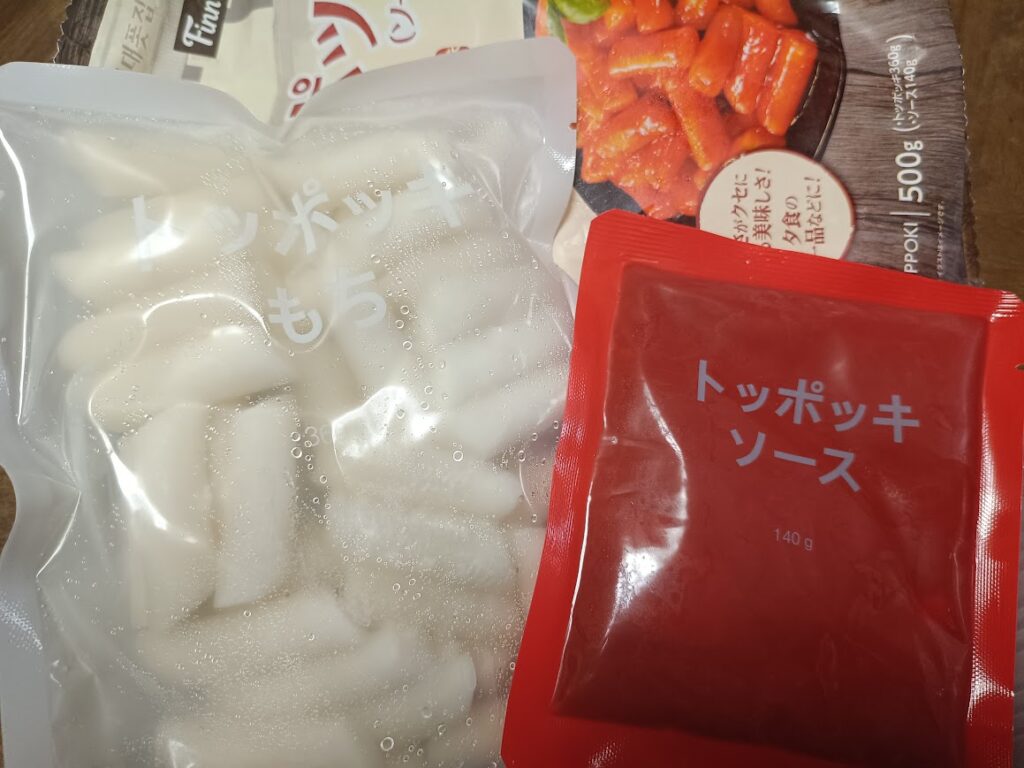 業務スーパー 冷凍トッポッキのパッケージ内容