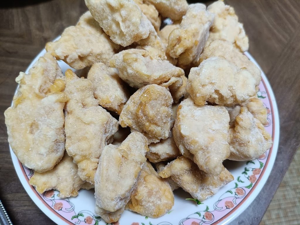 あっさり唐揚げを開封した中身
