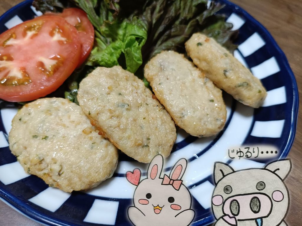 皿に盛った肉のハナマサ しそ入り鶏つくねとうさ・ぶー