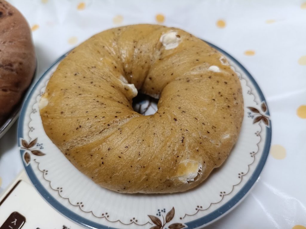 紅茶ホワイトチョコベーグル